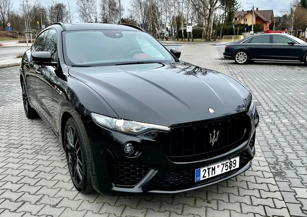 Maserati Levante cena 234900 przebieg: 50000, rok produkcji 2019 z Warszawa małe 379